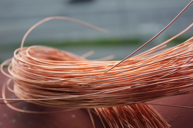 no people, nature, industry, Sky, twisted, brown, still life, intertwined, day, metal, or, tangled, selective focus, creativity, wool, indoors, Sun, Copper