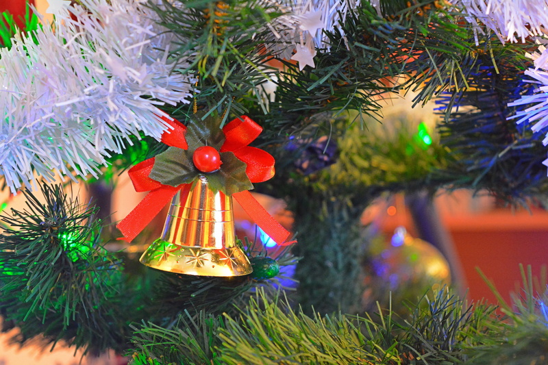 holiday - event, holiday, pine Tree, tinsel, green Color, red, decoration, shiny, ornament, artificial christmas tree, christmas Decoration, nature, celebration event