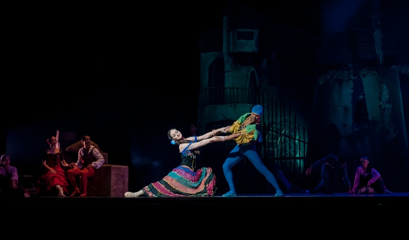 costume, 4K, dancer, venezuela, adult, group of people, human arm, teresa carreño theatre, men, night, show, women, dramatic, movement, ballerina, performing