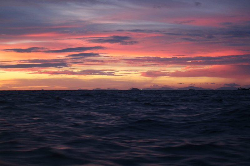 blue hour, twilight, holiday, light, sunlight, Sunset, travel, cloud - Sky, sky colors, water, no people, horizon, clouds, blue, dusk, holidays, abendstimmung