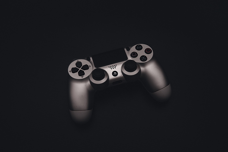 indoors, no people, copy space, controller, black background, close-up, gun, weapon, violence, ps, gray, 5K, risk, sony, studio shot, social issues, communication