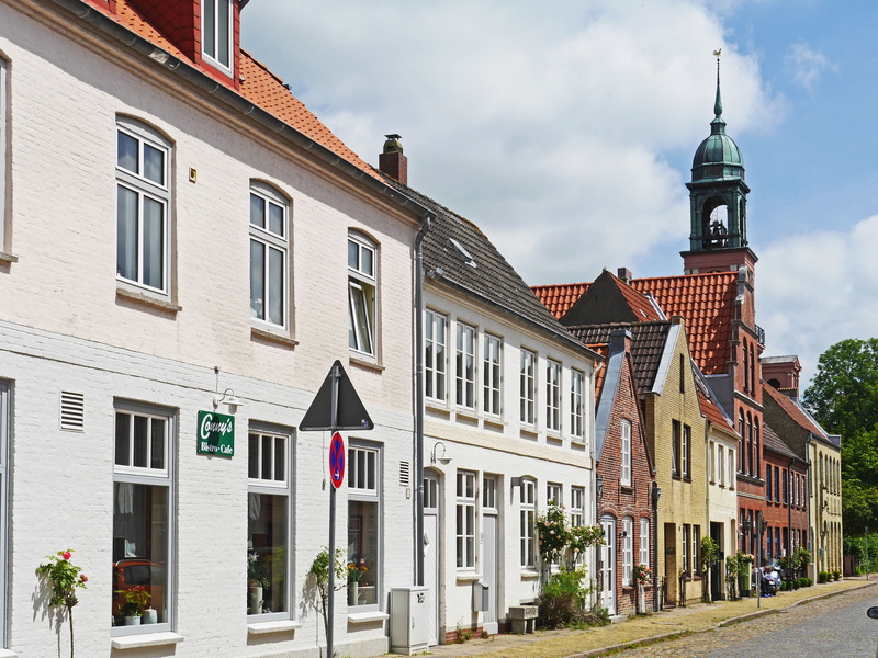 house, row house, clinker brick houses, germany, coastal region, bell tower, romance, facade, friedrichstadt, weather vane, day, the past, street, no people