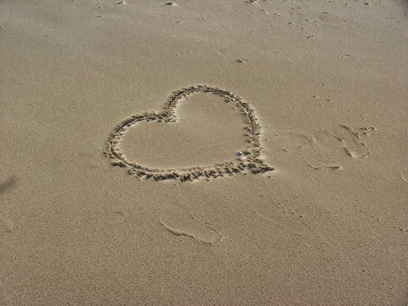 nature, 2K, tranquility, nordfriesland, sand beach, water, drawing - art product, love, vacations, creativity, land, footprint, positive emotion, heart shape