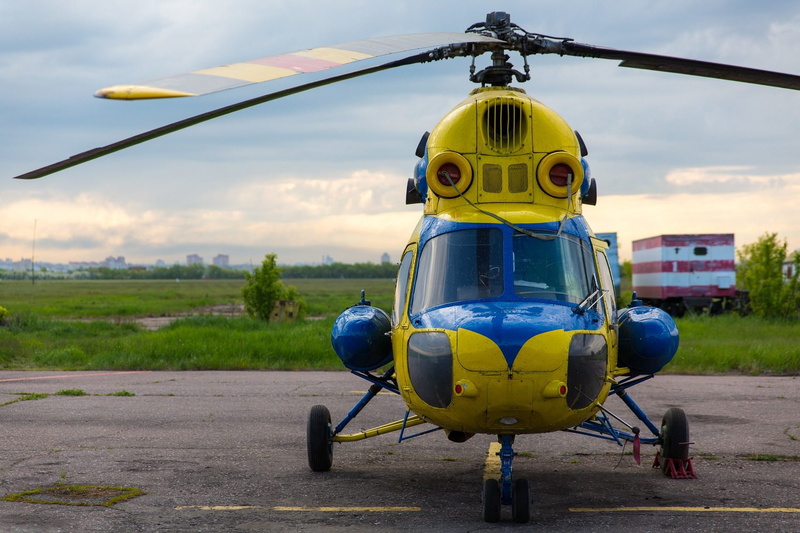 road, close-up, air vehicle, rotor, architecture, airport, airport runway, nature, cabina, transportation, yellow, airplane, no people, cloud - sky, sky