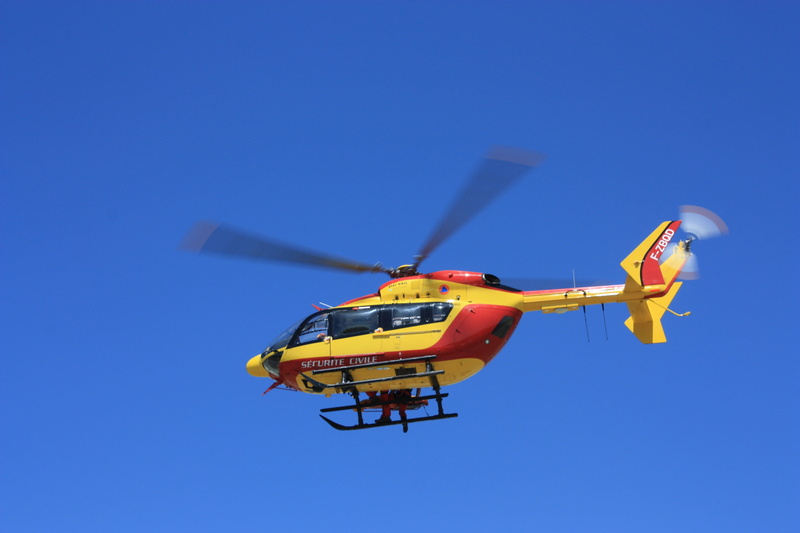 aerobatics, propeller airplane, blades, outdoors, flying, rotor, mode of transportation, air vehicle, blue, mid-air, military, accidents and disasters