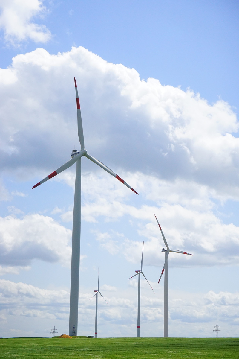 nature, current, land, field, wing, fuel and power generation, Wind Energy, outdoors, rural scene, grass, rotor blades, sky, beauty in nature, renewable energy