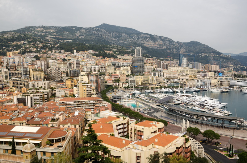 chic, built structure, mountain, crowded, exclusiv, house, crowd, city life, port, building, ships, mediterranean coast, skyscraper, architecture, settled