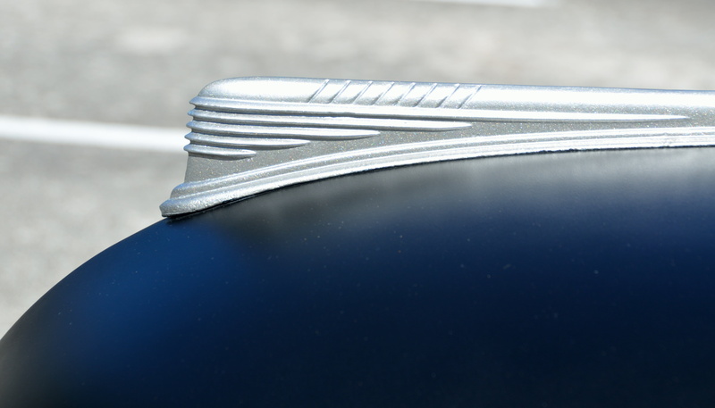 household equipment, crockery, outdoor, usa, blue, two objects, steel, no people, antique, design, single object, vehicle, indoors, studio shot, chrome