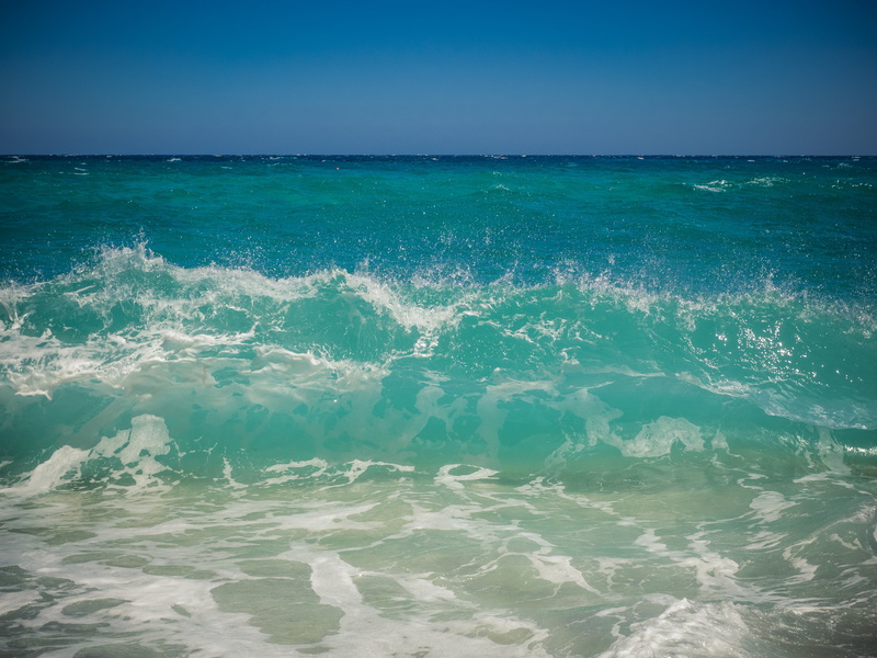 ocean, coast, weather, water, breaking, partly cloudy, horizon, cliff, sport, turquoise colored, motion, gorgeous, spring, green, land, beach, vacations