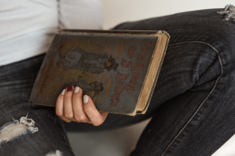 religion, focus on foreground, relaxing, indoor, female, close-up, 4K, girl, reading, young, architecture, indoors, holding, book, woman, beautiful, adult