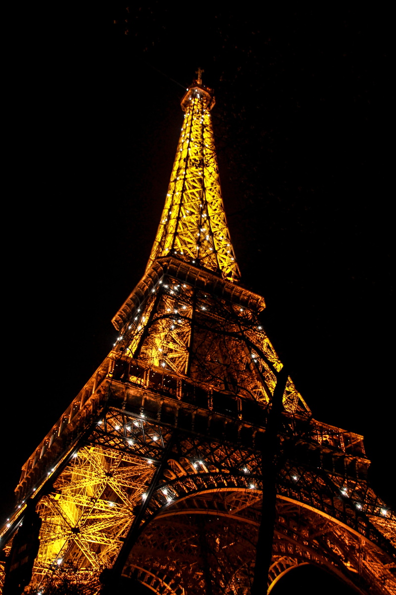 landmark, clear sky, the past, romantic, low angle view, metal, built structure, city, mood, building, places of interest, evening, Eiffel Tower, europe