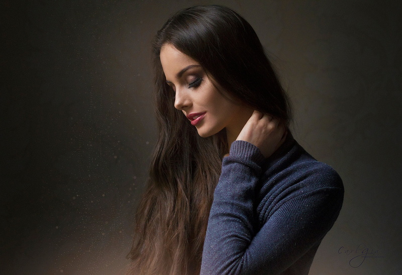 lipstick, face, lips, simple background, photographer, straight hair, mouth, photo, red lipstick, portrait, closed eyes, brown hair, brunette, Carl Gia