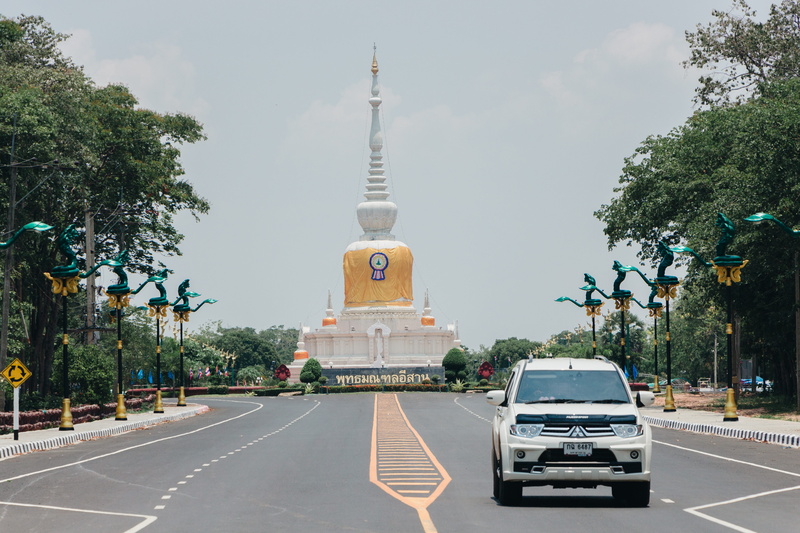 ayutthaya old, outdoors, Thailand, nature, the temple, street, art, sky, for priests, guti, 5K, faith, wat phra that choeng chum, incidental people, motor vehicle