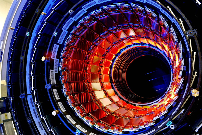 1080P, Large Hadron Collider