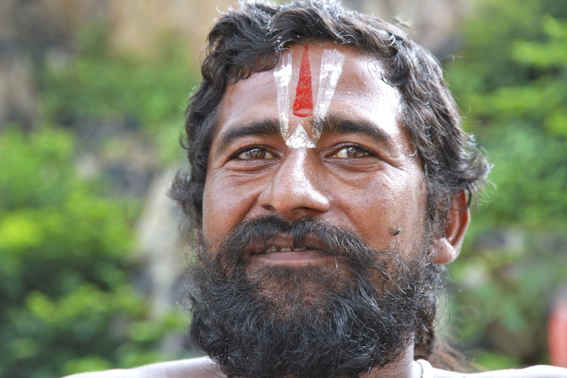 barber, treccie, man, male, icon, real people, beard, one person, one, mature adult, eyes, social issues, 5K, smile, people, mustache, the hairs of the face