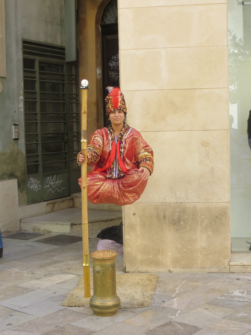 mysterious, traditional clothing, one person, male likeness, religion, belief, day, only men, 4K, standing, clothing, one man only, Street, building exterior
