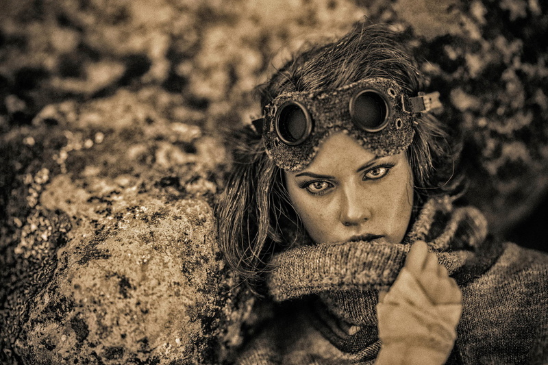 Stranded, girl, portrait, blur, 1080P, grit, glasses