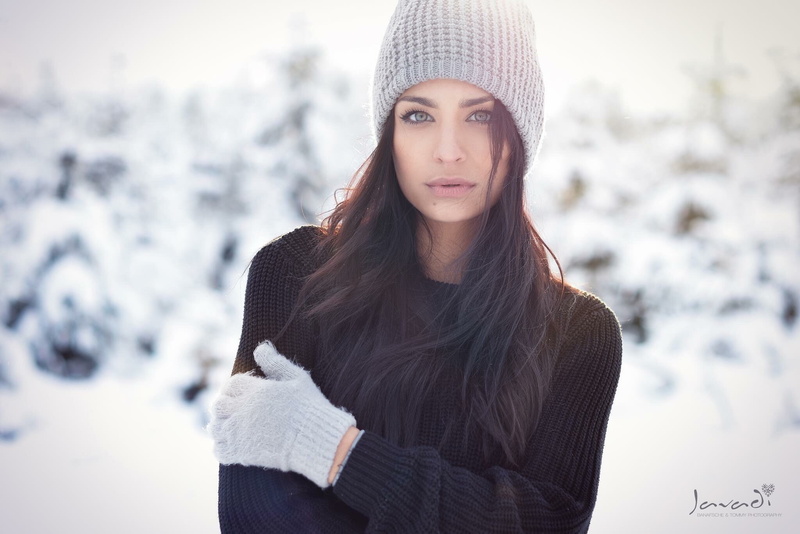 women outdoors, face, black hair, black sweater, gloves, snow, 1080P, hat, women, portrait, beanie