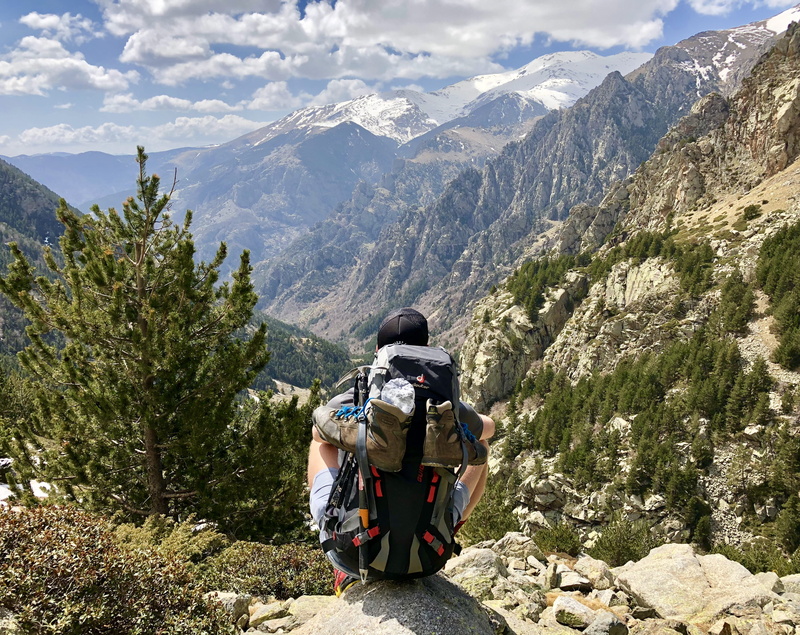 backpacker, day, human, daytime, leisure activity, people, lifestyles, faceless, beauty in nature, real people, paintball, mountains, backpack, leisure activities