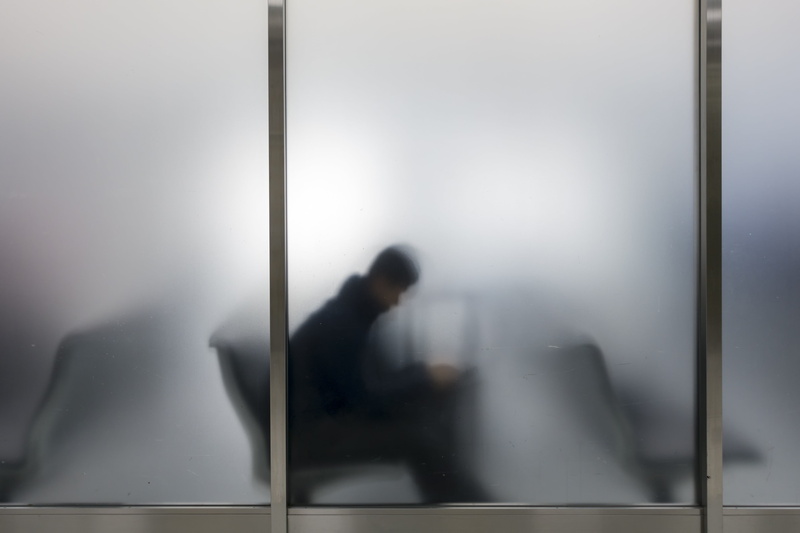 communication, men, vacation, glass - material, flight, 5K, corporate business, two people, waiting, silhouette, frosted, one person, motion, people, transport