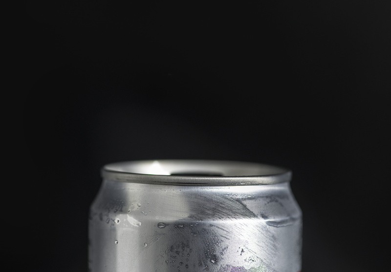 silver, beer, drinking water, soda can, refreshment, dark, metal, household equipment, indoors, single object, water, glass, no people, studio shot, 5K