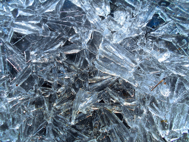 textured, natural art, 5K, glass, backgrounds, broken, frozen, close-up, blue, full frame, shards, texture, ice, winter, high angle view, pattern, frost