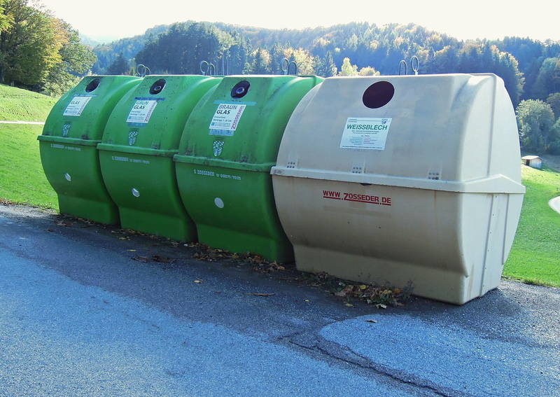 beverages, on the side of the road, mailbox, road, green color, land, garbage, Environment, sunlight, close-up, waste, transportation, sign, sky, in a row