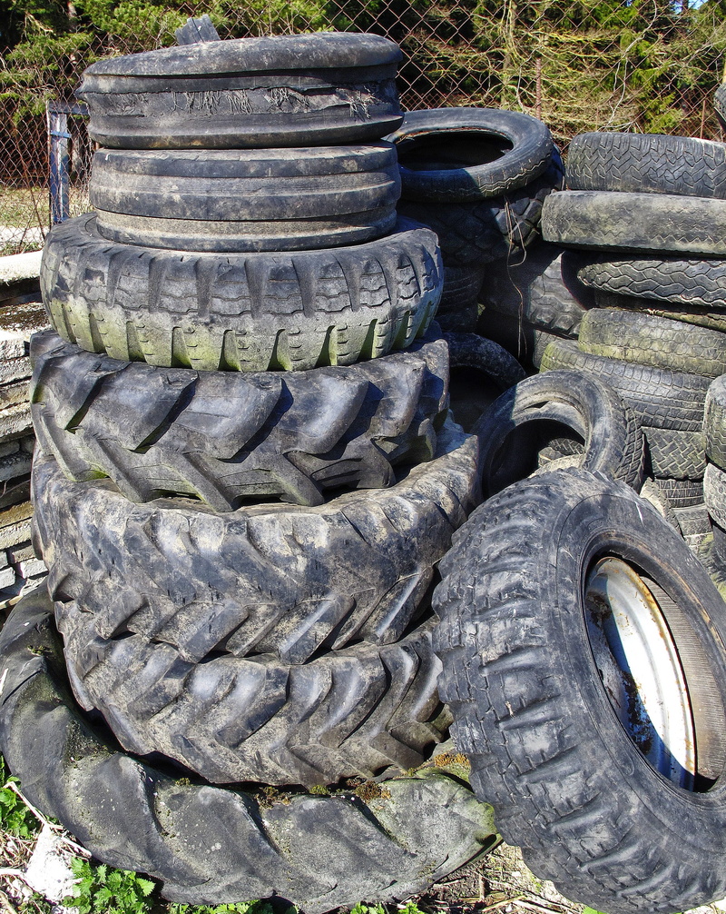 altreifen, nature, wheel, deterioration, mature disposal, day, large group of objects, solid, old, auto tires, stack, damaged, stacked, decline, tyre stack