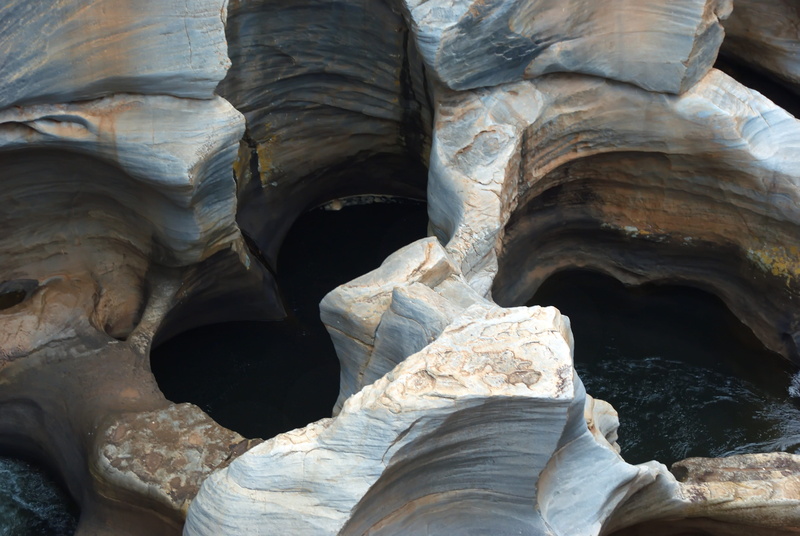 tranquility, non-urban scene, sandstone, ravine, rock formation, low angle view, nature, beauty in nature, giant potholes, cliff, abstract, 4K, drakensberg