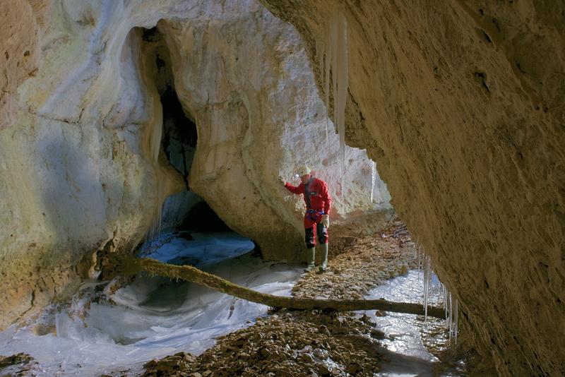 underground, rock, solid, 5K, activity, standing, men, outdoors, atmosphere, leisure activity, sport, loss, ice, rock formation, nature, adventure, climbing