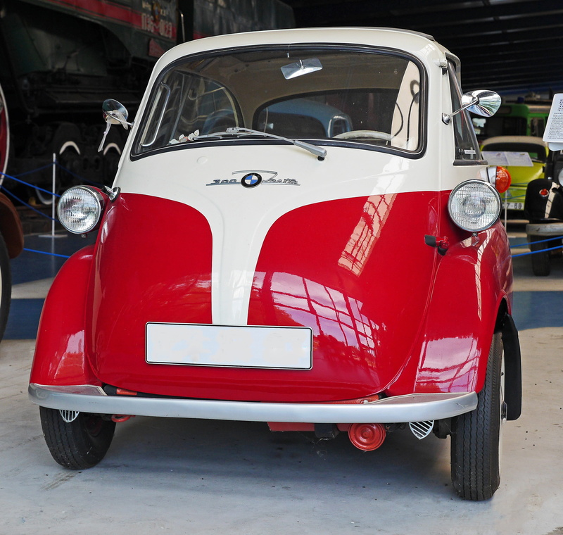 classic, parking, car, day, mini, isetta 300, headlight, auto, front view, number, mobility, vehicle, retro styled, snogging ball, red, two seater, vintage car