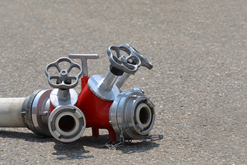street, crime, concrete, splitter, outdoors, connection, feuerloeschuebung, man made, no people, distributor, sport, gray, high angle view, surface, fire