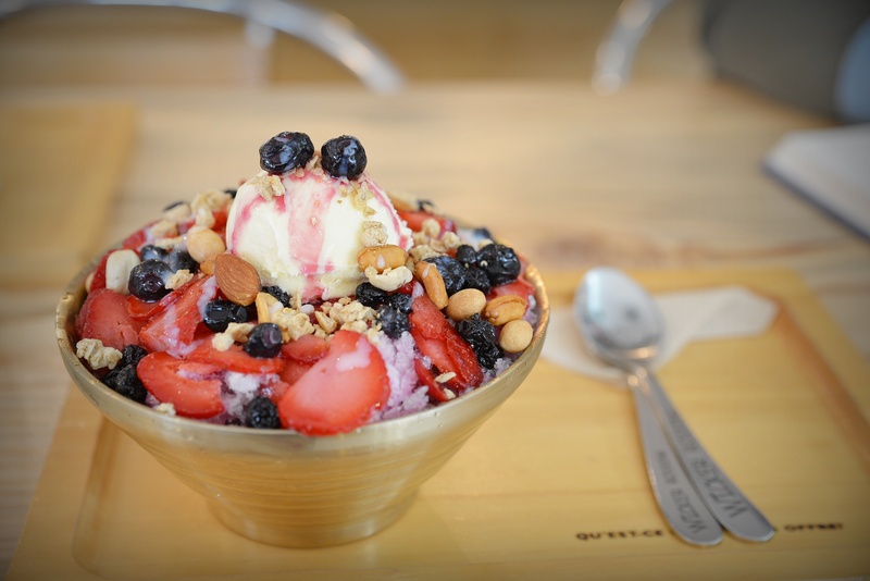 dessert, sweet, sweet food, can benitez living, ice cream sundae, kitchen utensil, no people, eating utensil, cream, desert, breakfast, meal, food and drink