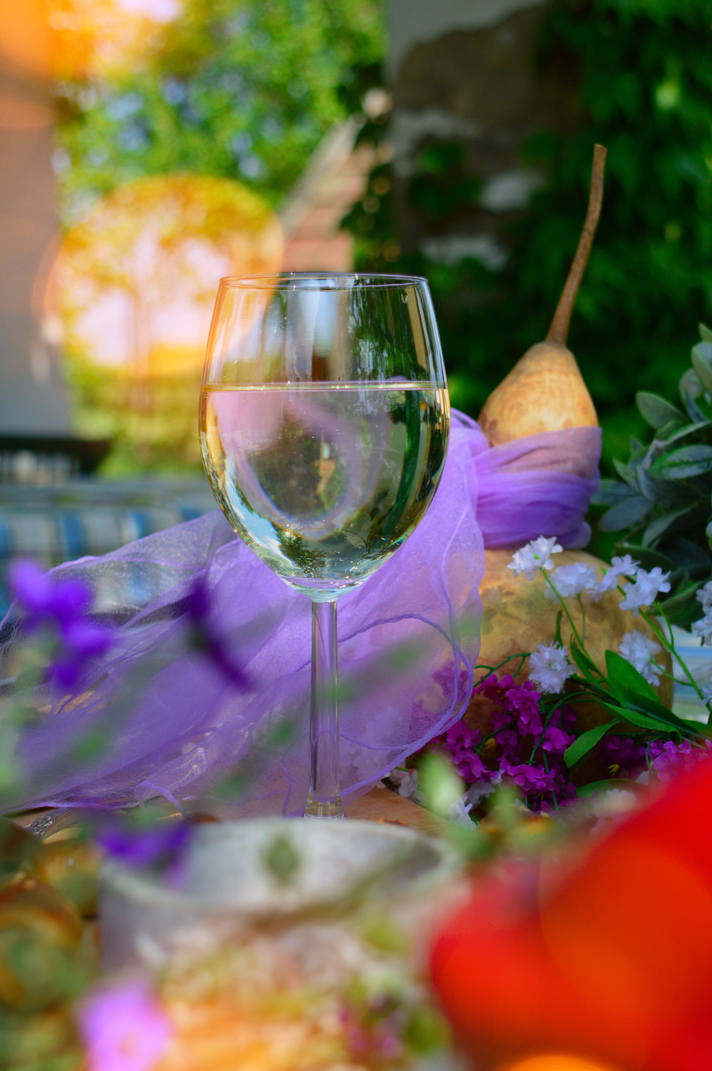 day, selective focus, plant, gastronomy, beautiful, wineglass, summer, color, food, bouquet, lively, glass - material, flower, flower arrangement, holidays