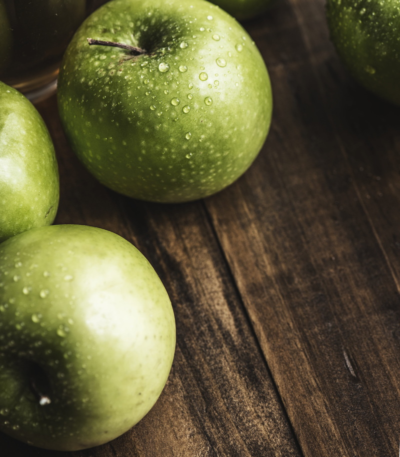 fruit, tasty, apples, healthy eating, wooden table, wood - material, focus on foreground, healthy food, closeup, freshness, food and drink, wet, apple