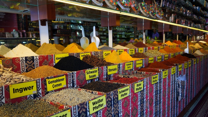 abundance, seasonings, powder, text, flavorings, arrangement, taste, aromatic, no people, for sale, retail display, choice, shop, business, pepper, food and drink