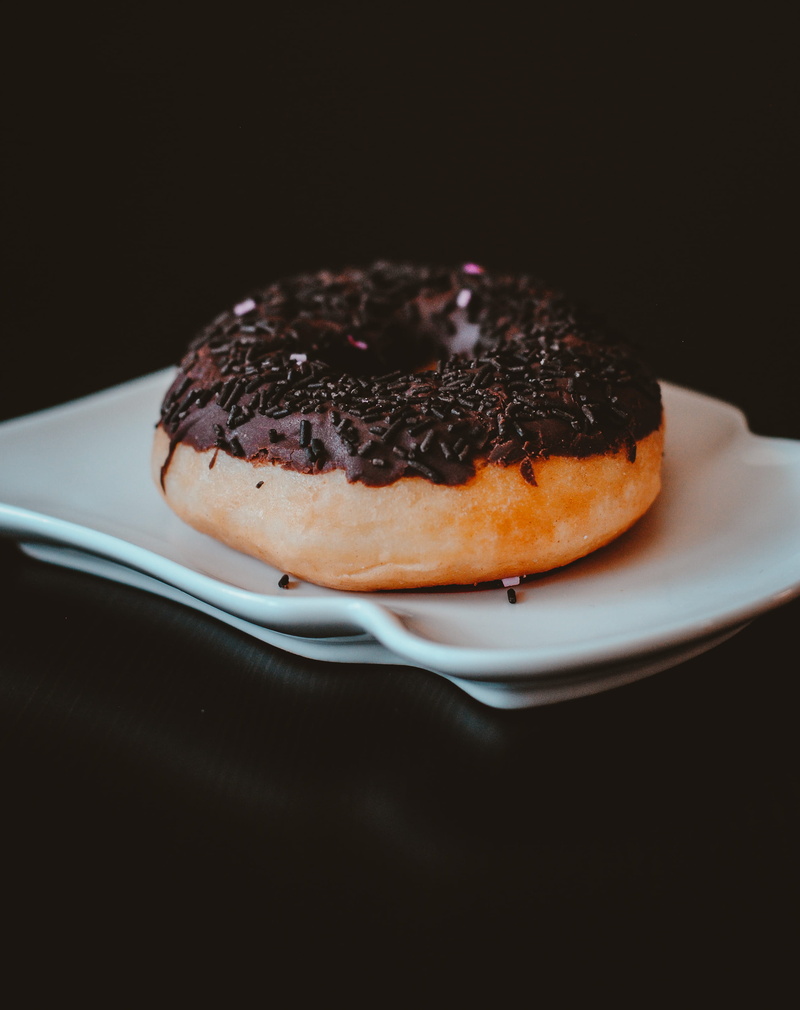 food and drink, icing, breakfast, unhealthy eating, doughnut, 2K, muffin, toppings, sweet food, eat, baked, indoors, no people, donut, unhealthy, sweet