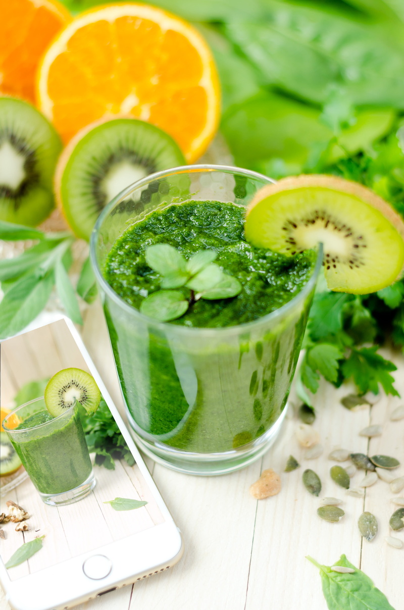 smoothie, green color, freshness, wood, fruits, drinking glass, citrus fruit, blended, healthy eating, drink, wellbeing, 4K, vegetable, fresh, yogurt