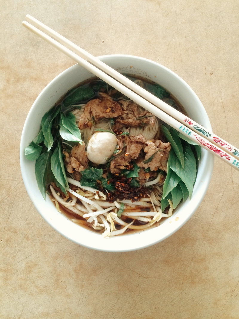 wellbeing, food, healthy eating, beef, eating utensil, garnish, meat, food and drink, noodle soup, white, freshness, indoors, noodles, bowl, thailand, 2K