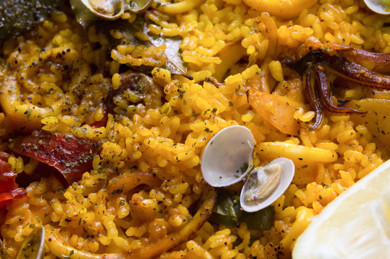 squid, laurel, still life, 4K, vegetables, close-up, no people, mediterranean, rice - food staple, paella, serving size, snack, meal, seafood, comfort food