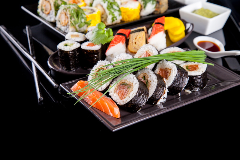 appetizer, prepared Fish, animal, tuna, food State, seafood, chopsticks, variation, black background, plate, salmon, bow, filling, meal, asian food, vertebrate