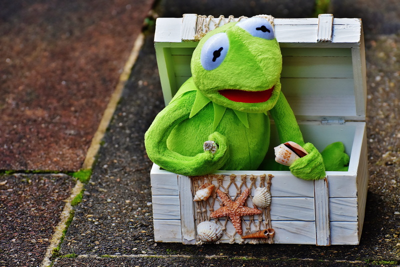 fishing net, kermit frog, green color, 5K, kermit, seat, bench, figure, plush, cute, funny, human representation, food and drink, soft toy, chest, creativity