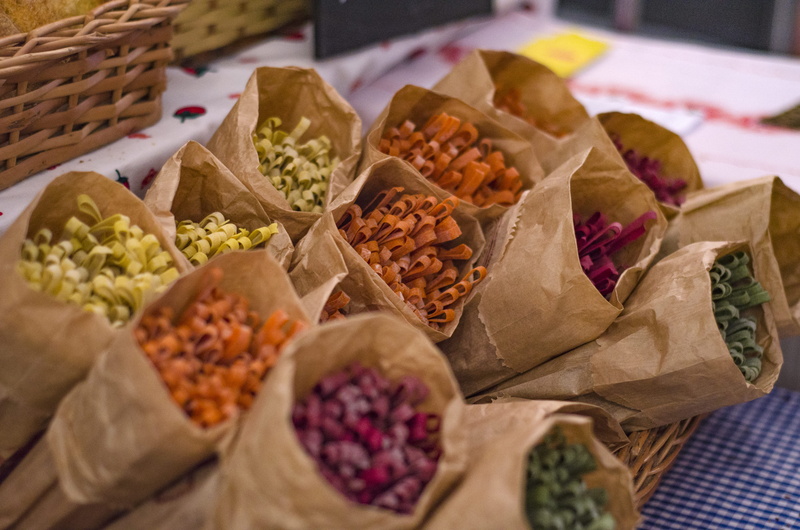 lentil, market, retail, fruit, produce, large group of objects, pollen, 4K, packs, food, spice, grain, wellbeing, bean, plant, walnut, indoors, container
