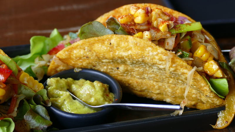 meal, freshness, mexican food, delicious, snack, ready-to-eat, indian food, studio shot, dip, food and drink, vegetable, fried, gourmet, 5K, healthy eating