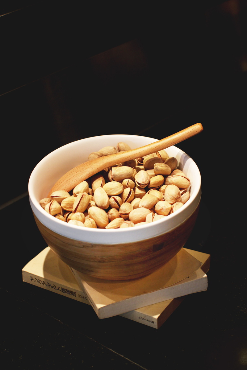 abundance, snack, black background, nuts, large group of objects, table, spoon, still life, boel, indoors, container, food and drink, wellbeing, cut out