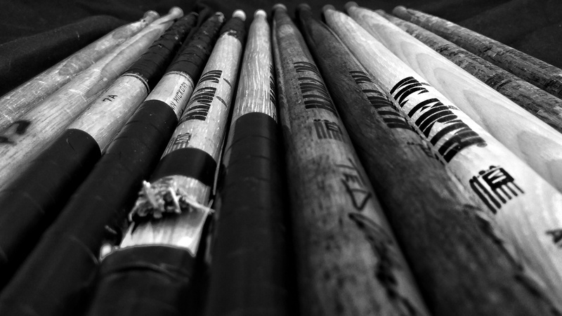 choice, side by side, wood - material, black and white, indoors, selective focus, old, no people, table, focus on foreground, still life, group of objects
