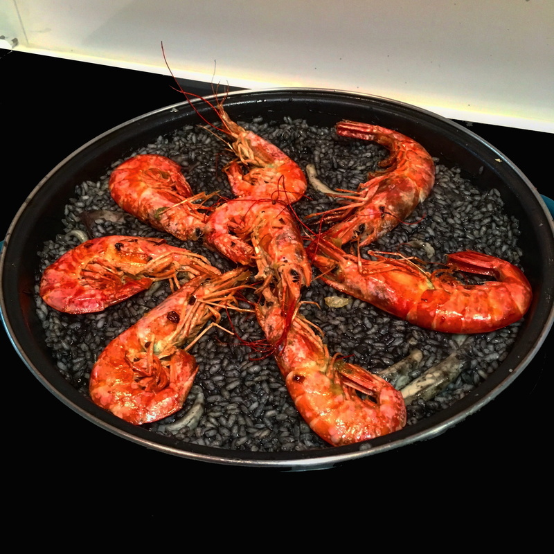 Paella, indoors, black, still life, plate, no people, dinner, ready-to-eat, close-up, food and drink, meat, food, 2K, seafood, prawn, crustacean, Black Rice