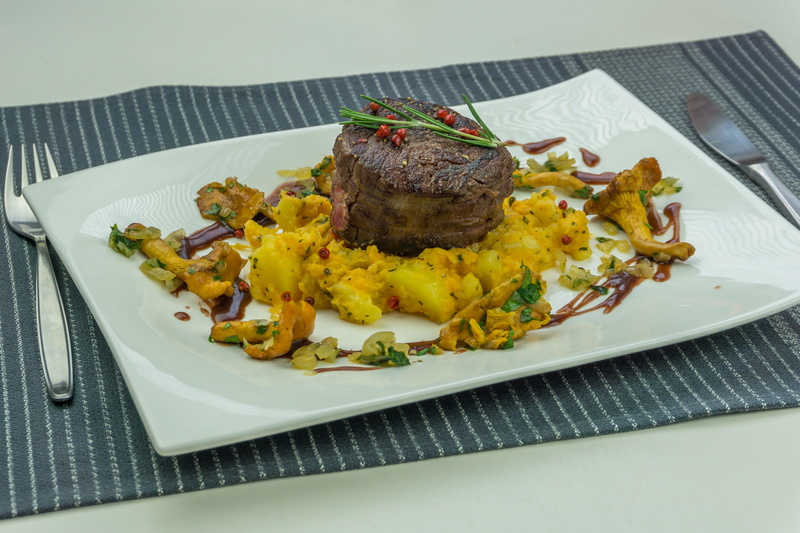 preparation, fillet of beef, benefit from, sweet potatoes, italy, kitchen utensil, ready-to-eat, chanterelles, indoors, dinner, meal, green, main course