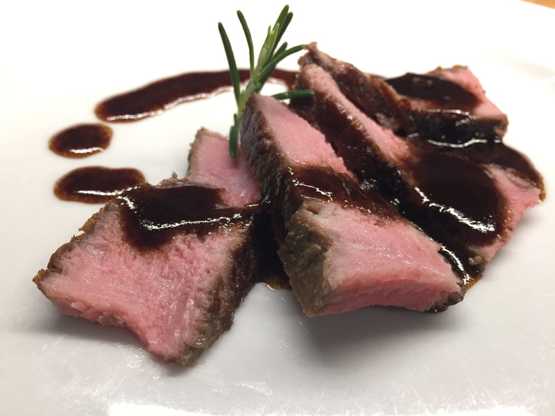 meat, steak, serving size, beef, food, freshness, healthy eating, ready-to-eat, close-up, focus on foreground, medium, lunch, temptation, red meat, still life