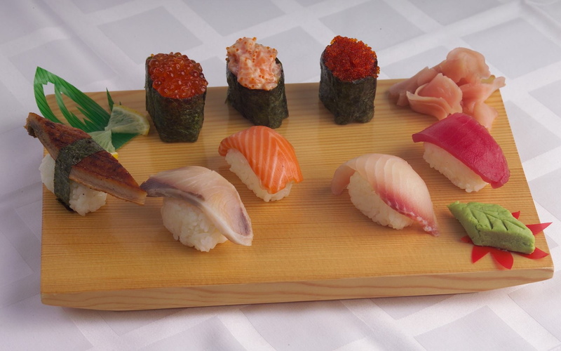 refreshment, close-up, fish, wellbeing, cultures, salmon, vertebrate, raw Food, still life, dieting, ginger, japanese food, plate, restaurant, seafood